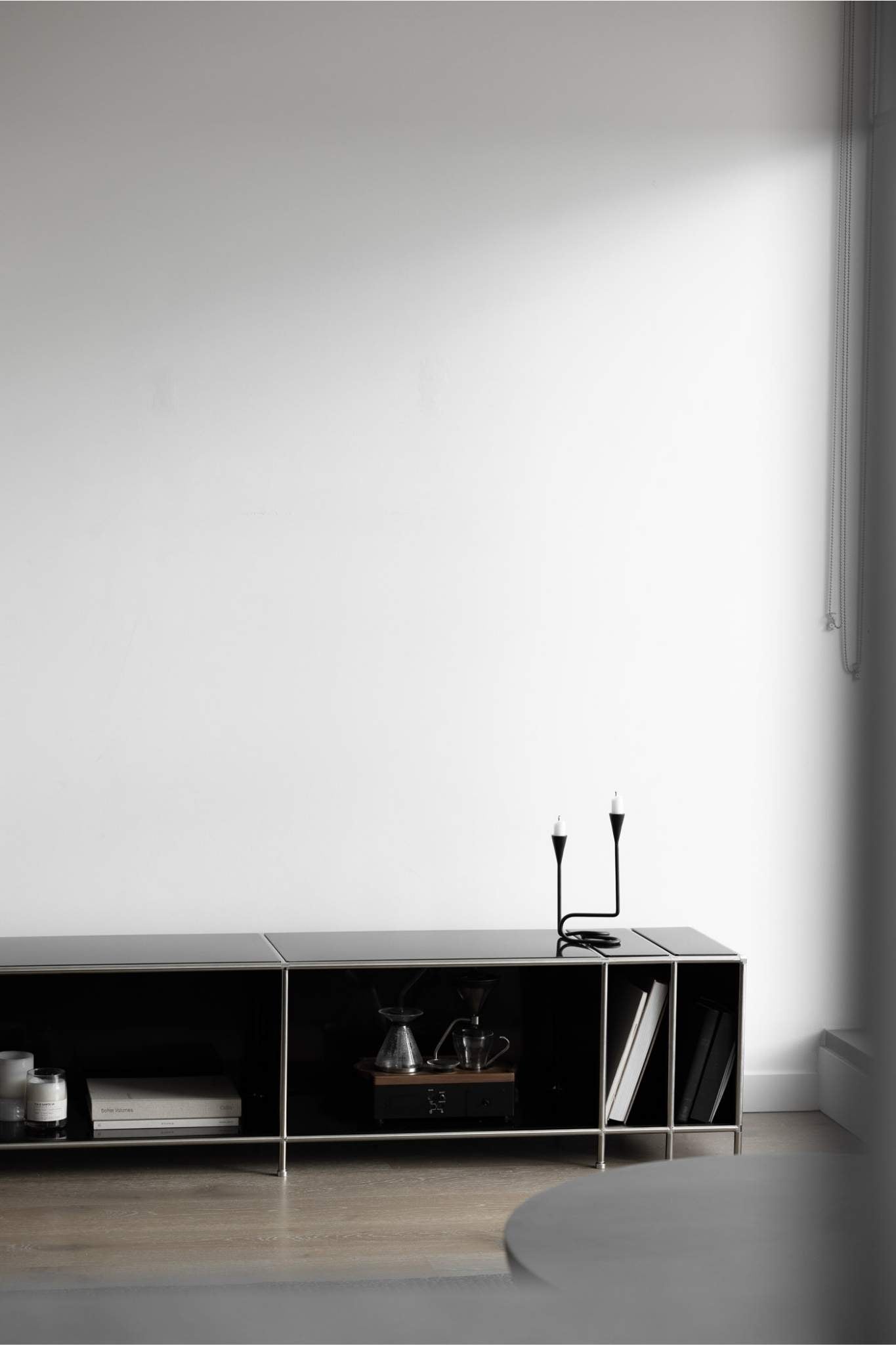 VL-8 Modular Shelf